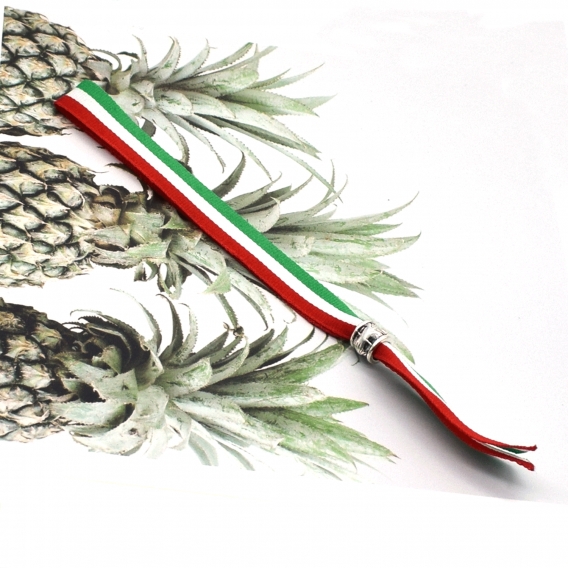 Pulsera bandera Italia, italiana, belpaese, milan, ajustable de tela con cierre ajustable.