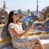 Abanico Barcelona Español de Madera | Diseño Exclusivo Inspirado en Barcelona y Gaudí | Hecho en España